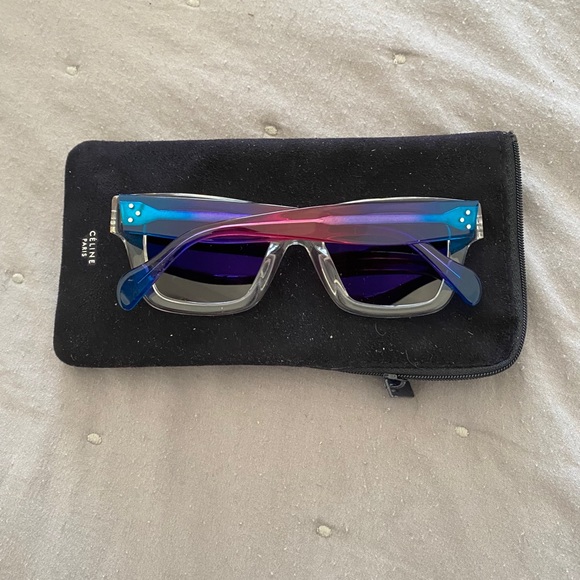 🗽 Celine Sunglasses - Picture 4 of 5